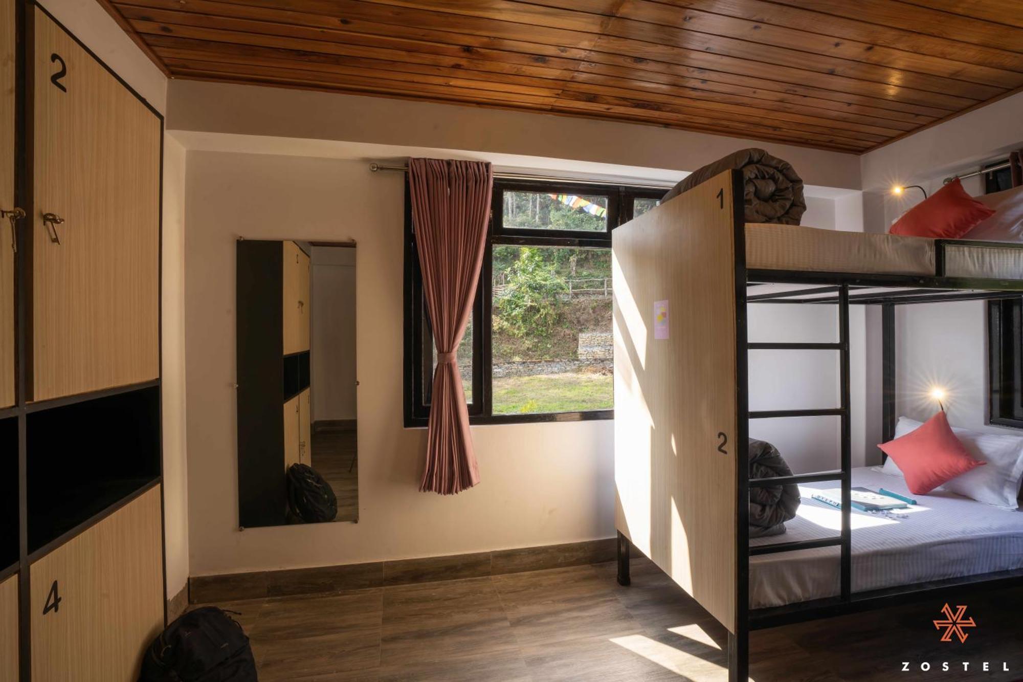 Zostel Rinchenpong Hostel Buitenkant foto