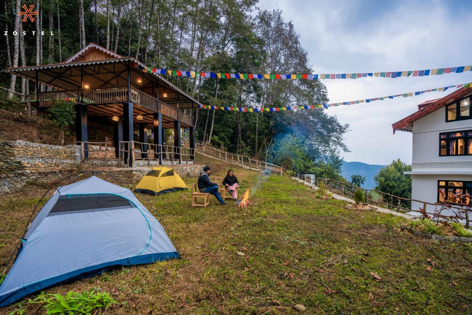 Zostel Rinchenpong Hostel Buitenkant foto